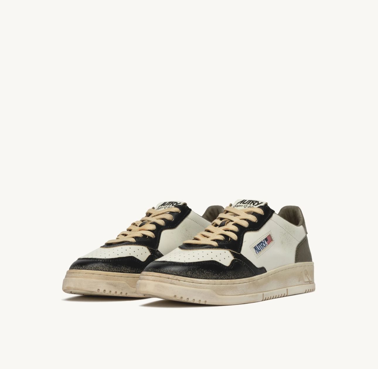 SUPER VINTAGE SNEAKERS